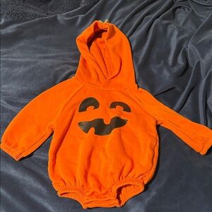 Orange Pumpkin Face Baby Romper 🎃